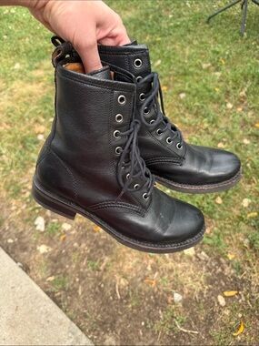 Frye Veronica 8.5B leather boots
